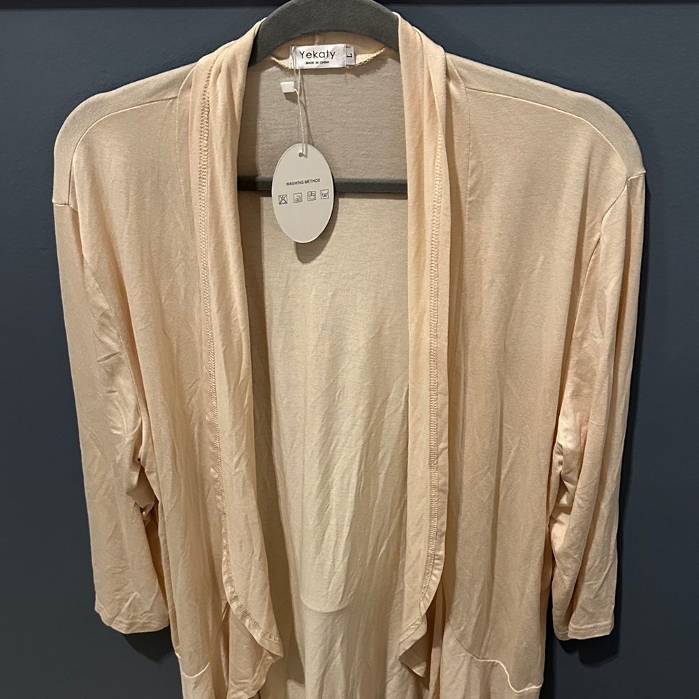 Women's lightweight cardigan